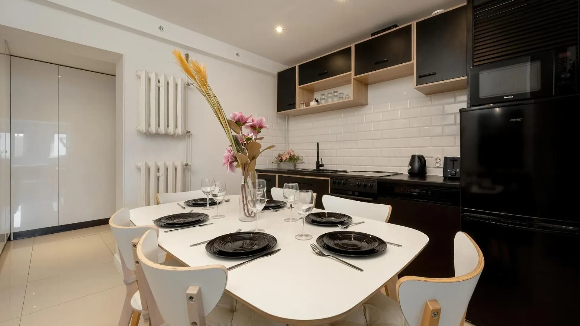 Apartment Przestronne Studio Przy Rynku We Wroclawiu Z Klimatyzacja I Wanna By Noclegi Renters